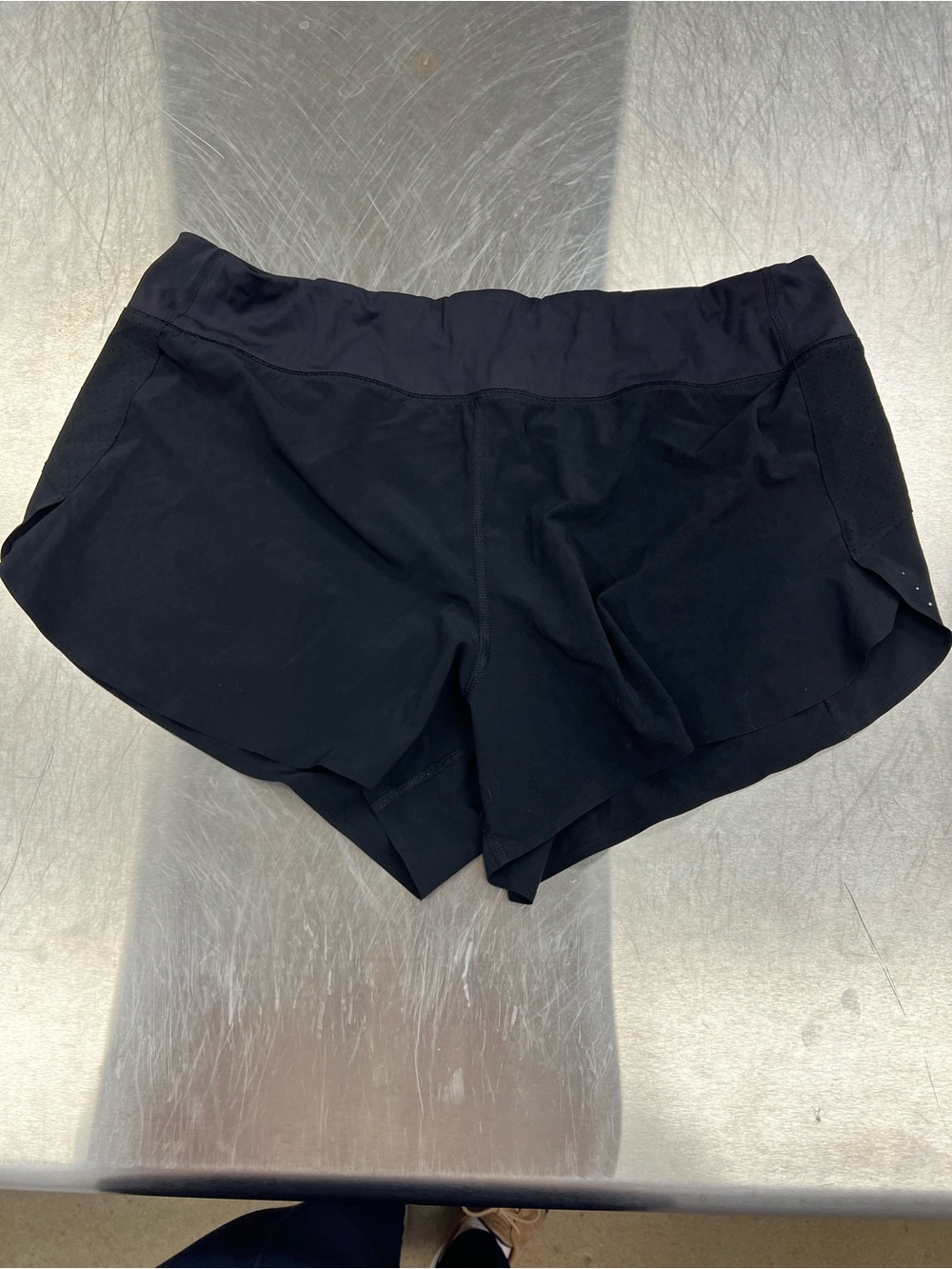Athleta Black Women's Athletic Running Shorts 3.5” XL